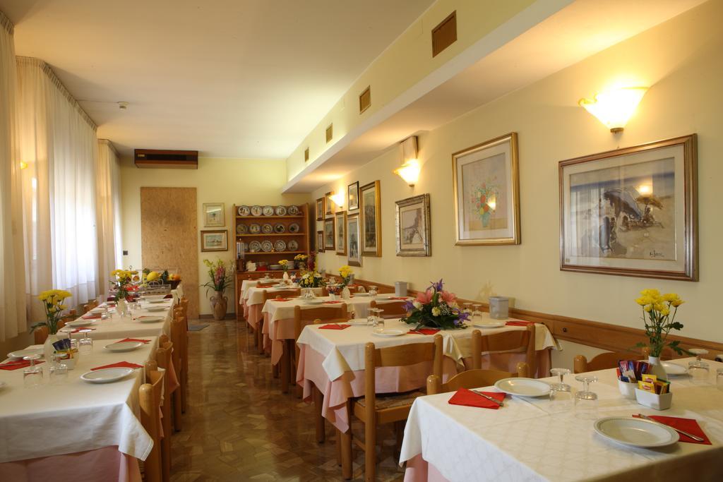 Albergo Alla Campana Dolo Exterior foto