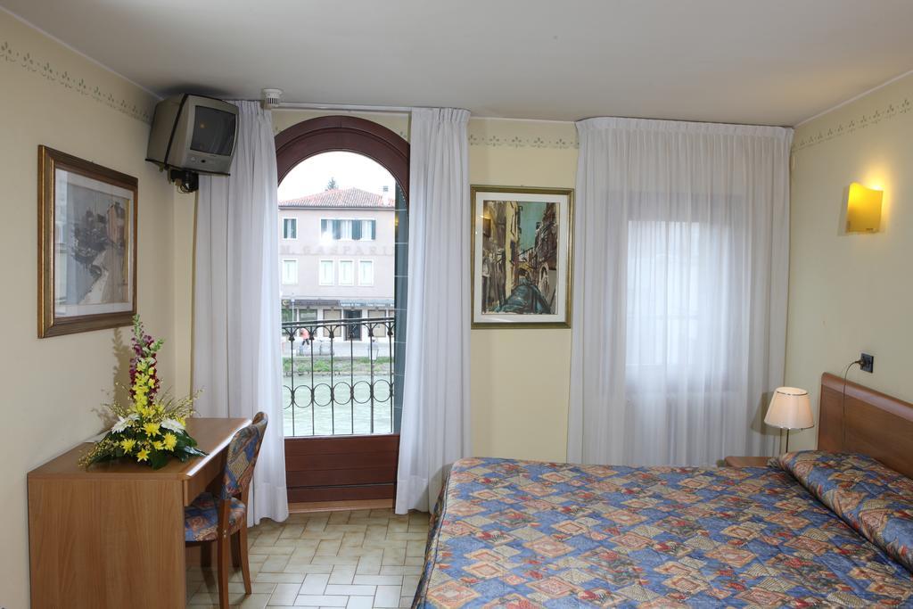 Albergo Alla Campana Dolo Exterior foto