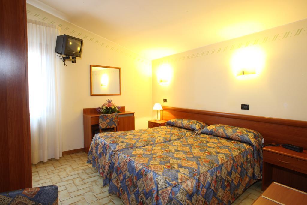 Albergo Alla Campana Dolo Exterior foto